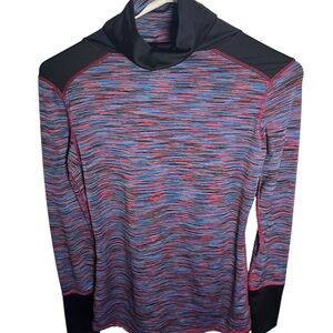 Cuddl Duds Black and Multicolor Flex Fit Top Small